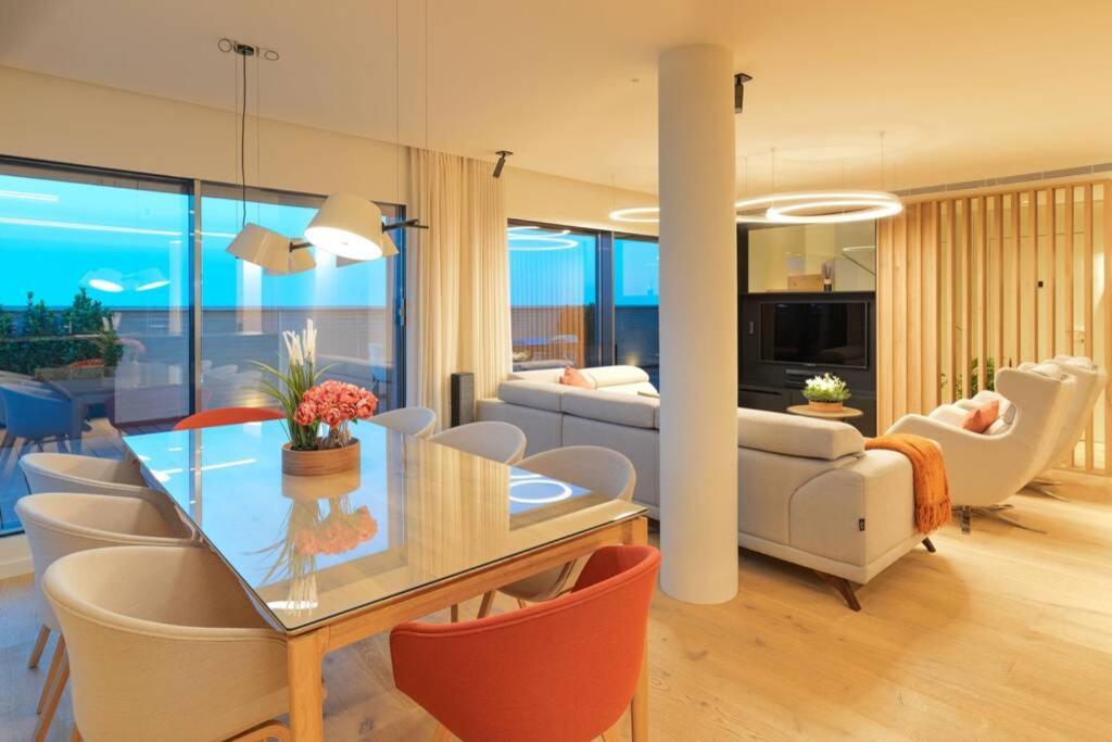 D&R Penthouse On The Beach Apartment มาลากา ภายนอก รูปภาพ