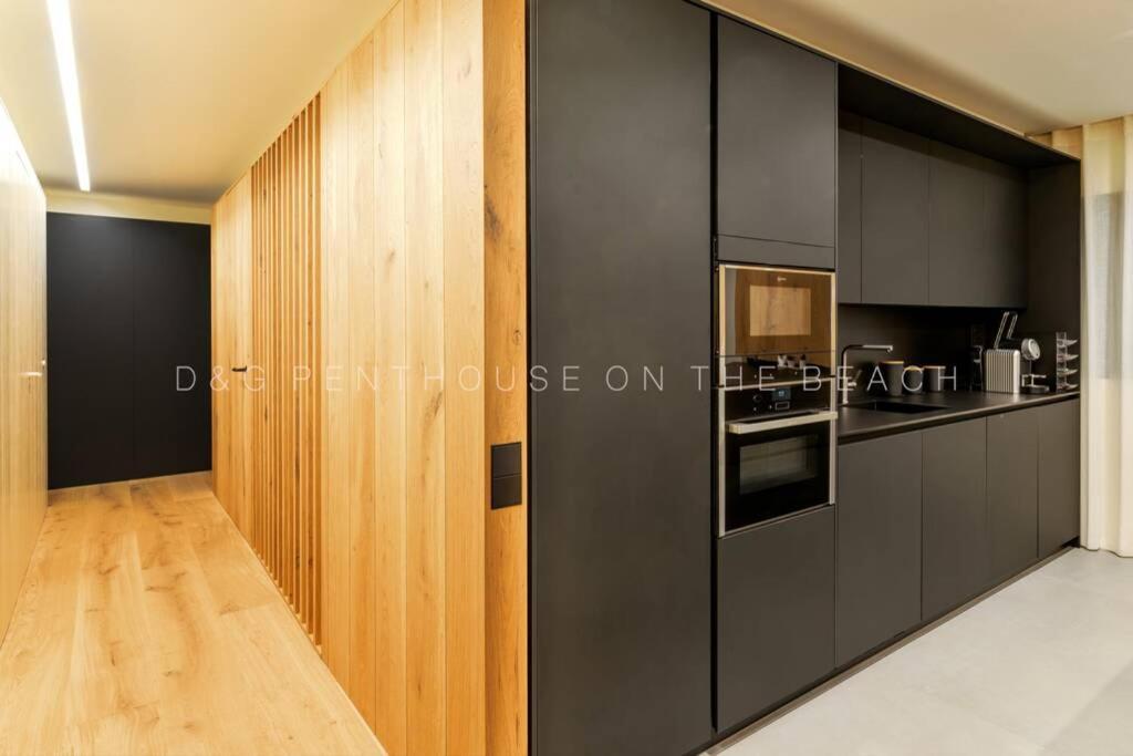 D&R Penthouse On The Beach Apartment มาลากา ภายนอก รูปภาพ