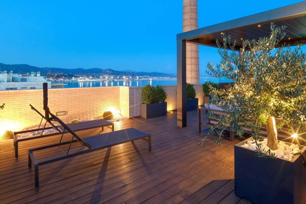 D&R Penthouse On The Beach Apartment มาลากา ภายนอก รูปภาพ