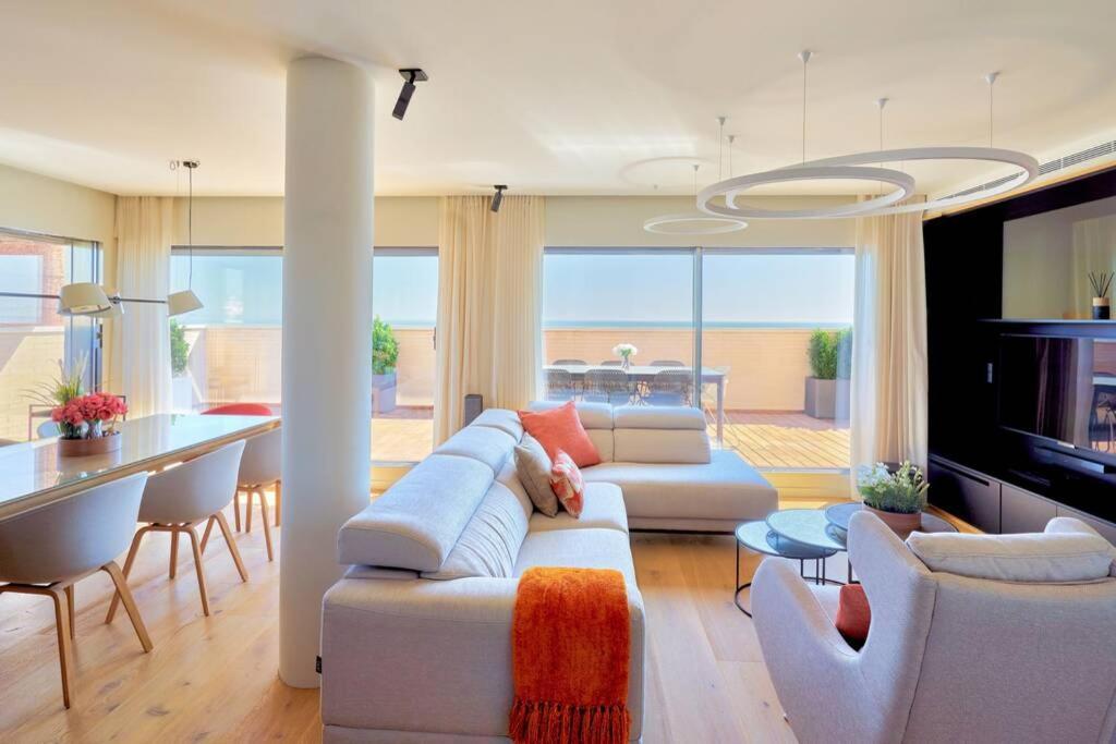 D&R Penthouse On The Beach Apartment มาลากา ภายนอก รูปภาพ