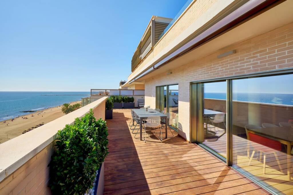 D&R Penthouse On The Beach Apartment มาลากา ภายนอก รูปภาพ