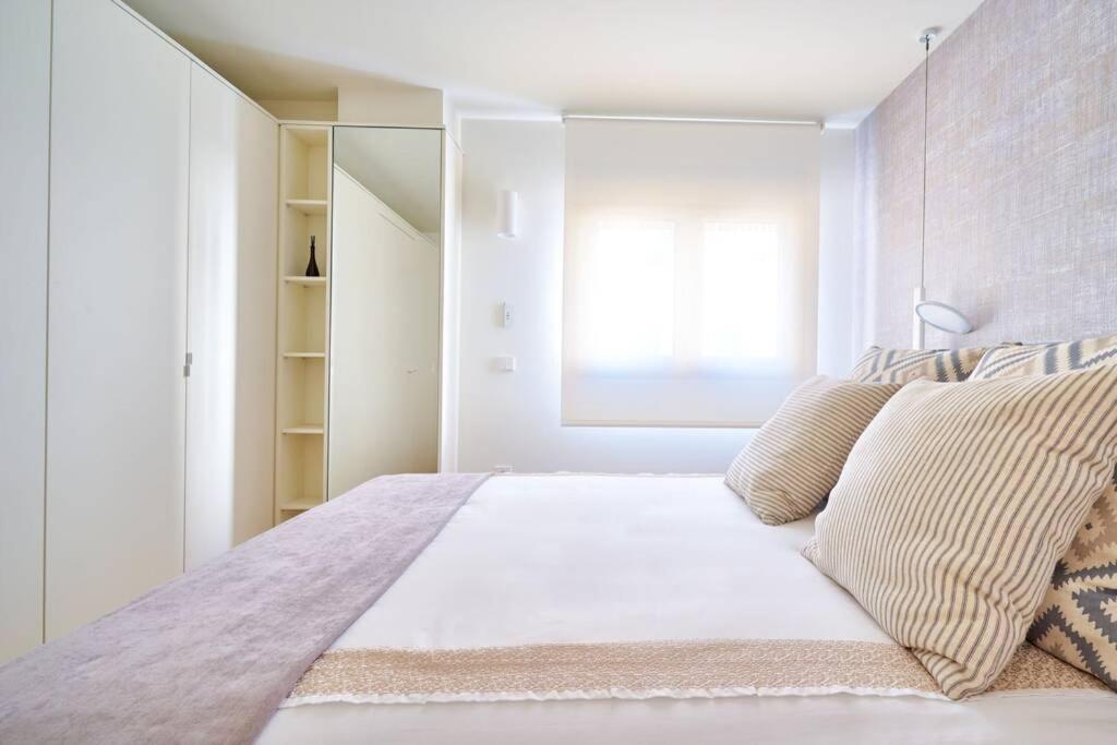 D&R Penthouse On The Beach Apartment มาลากา ภายนอก รูปภาพ
