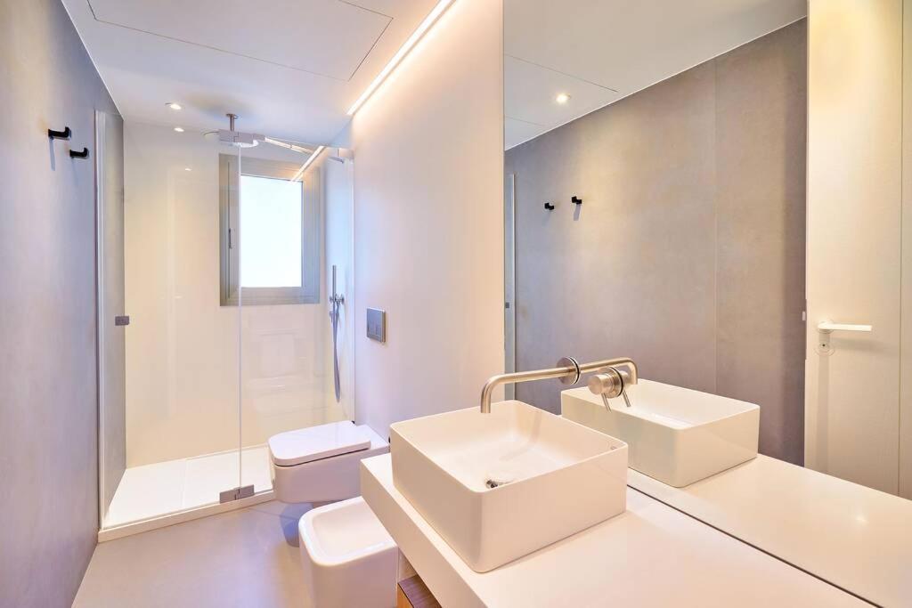 D&R Penthouse On The Beach Apartment มาลากา ภายนอก รูปภาพ