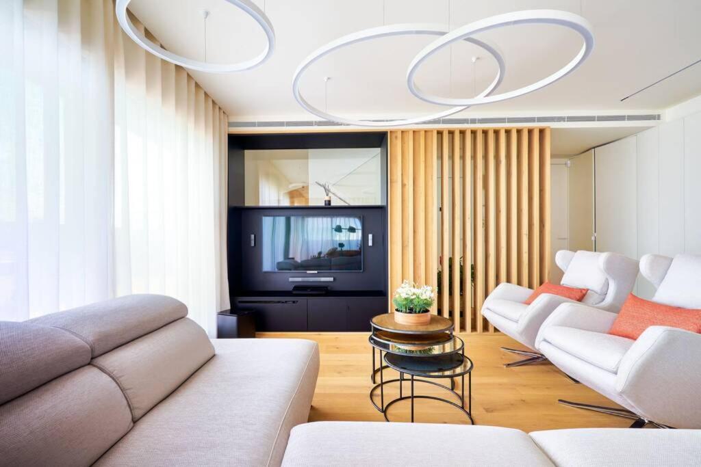 D&R Penthouse On The Beach Apartment มาลากา ภายนอก รูปภาพ