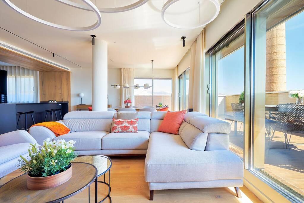 D&R Penthouse On The Beach Apartment มาลากา ภายนอก รูปภาพ