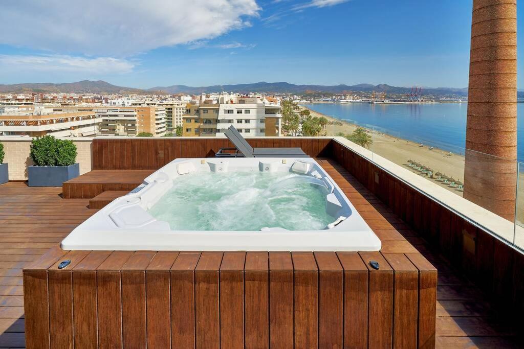 D&R Penthouse On The Beach Apartment มาลากา ภายนอก รูปภาพ