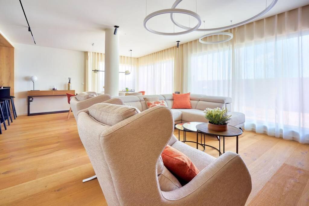 D&R Penthouse On The Beach Apartment มาลากา ภายนอก รูปภาพ